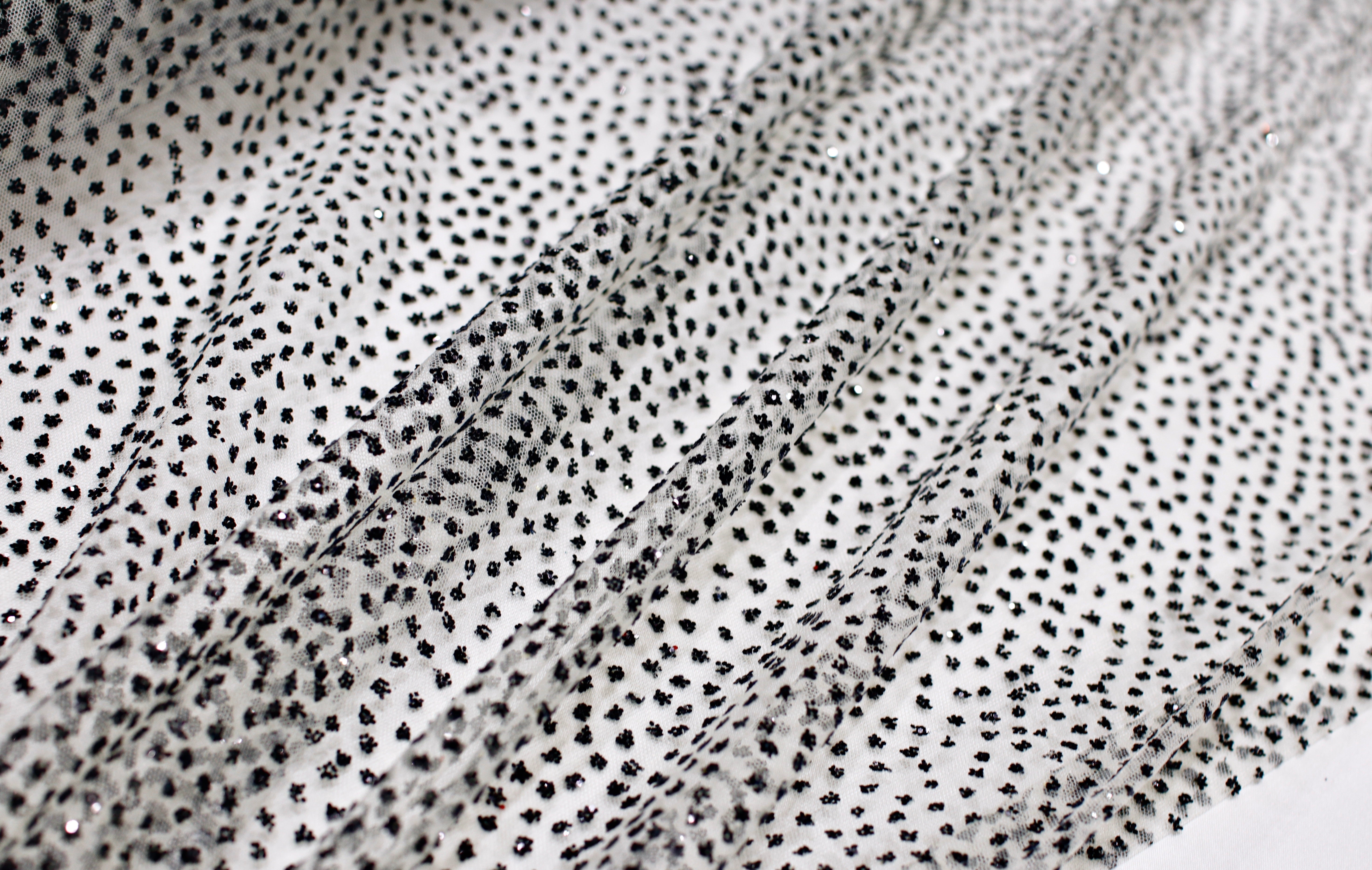 GLITTER FABRIC DOTS