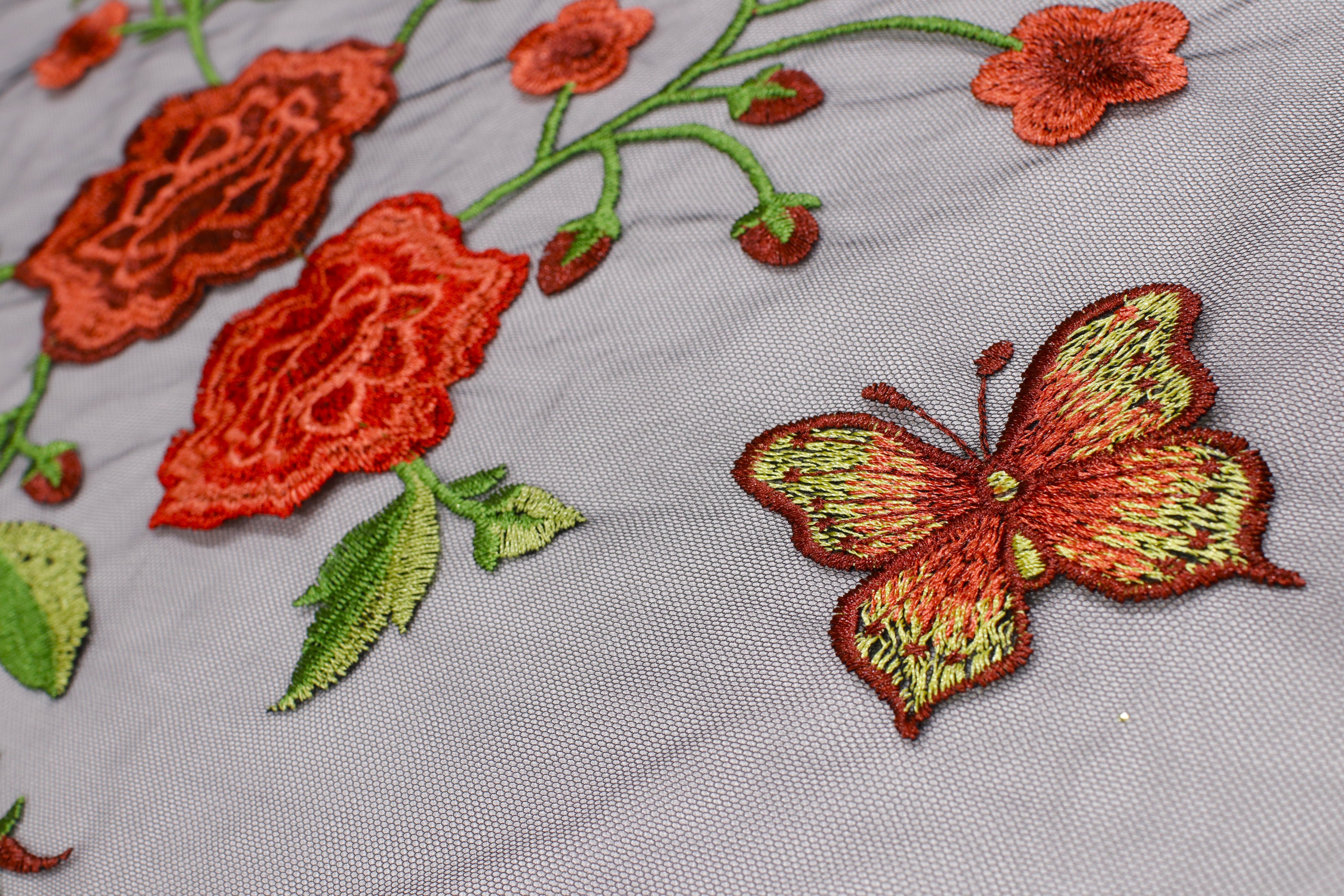 EMBROIDERED ROMANTIC ROSES AND BUTTERFLIES