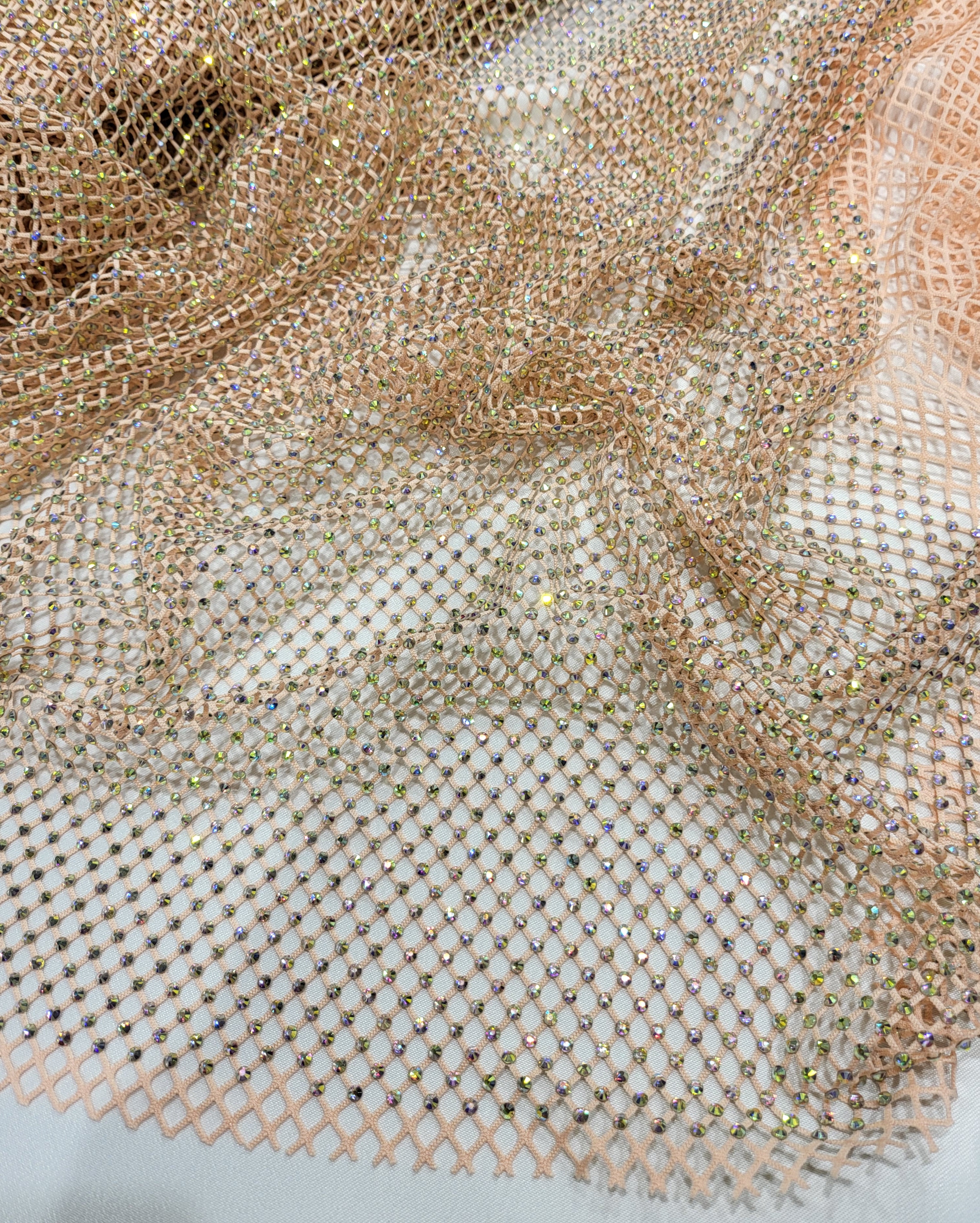 RHINESTONE MESH