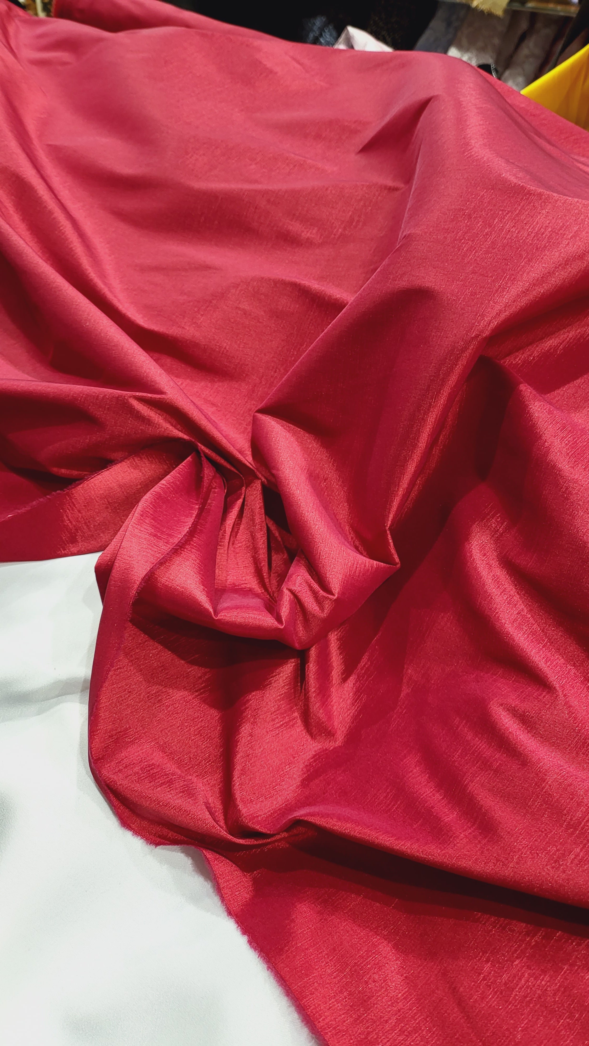 STRETCH POLY TAFFETA